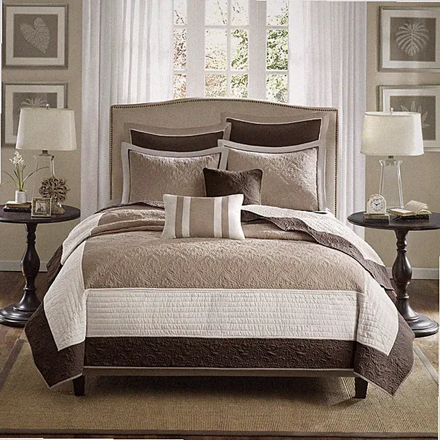 Attingham Reversible Quilt Set - All Season Breathable Coverlet, Lightweight Coz