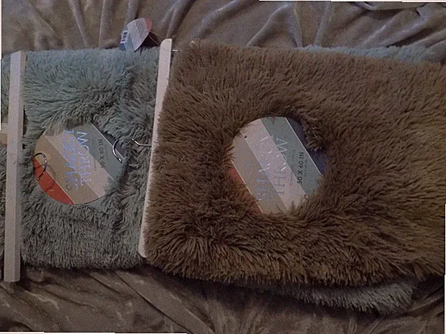 Luxury Shaggy Throw Blanket Cover 50x60 Soft Warm Cozy Sofa Bed NEW!